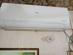 Haier 1.5 ton inverter ac good condition