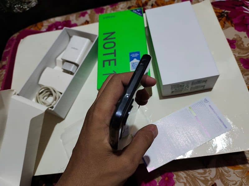 Inifinix Note 11 6+5/128 BOX CHARGER AMOLED 5