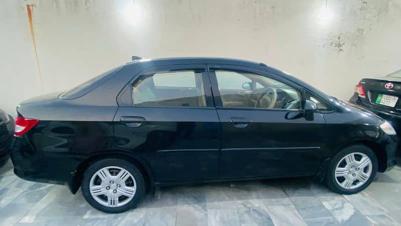 Honda City IDSI 2005 5