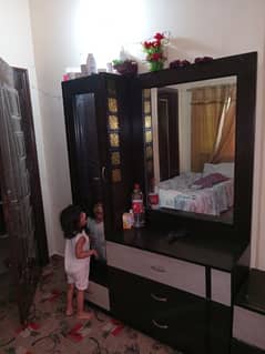 dressing table for sale 0