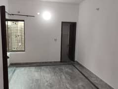 5 Maela Upper Portion for rent