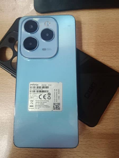 infinix Hot 40 8gb 256gb 1