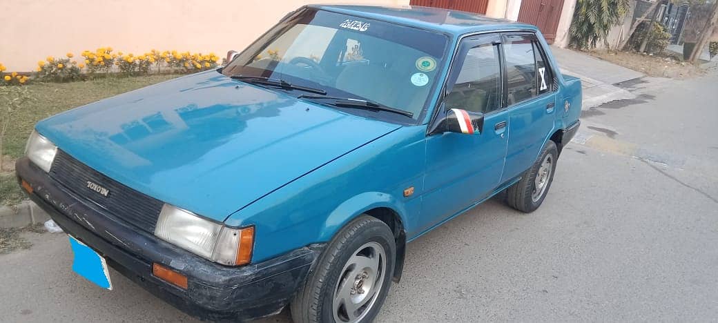 Toyota Corolla 1983 GL UK Import with AC and LPG 3