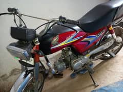 CD 70 Motorcycle 0