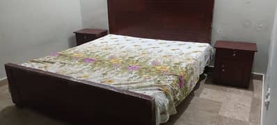 KING SIZE wooden BED set  without mattress