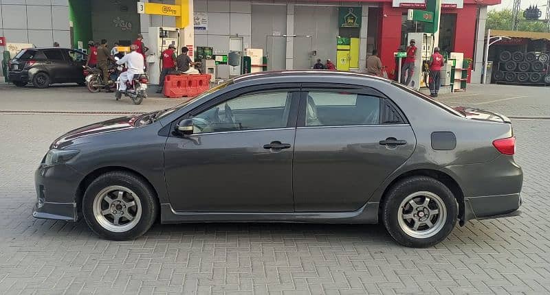 Toyota Corolla Altis 1.8 Cruisetonic Automatic Urgent Sell 2