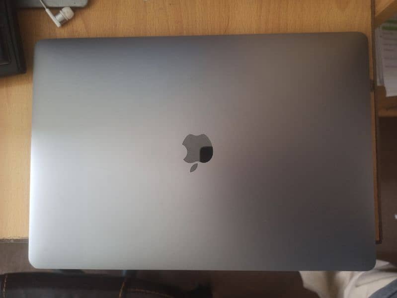 MacBook pro 2017 for sale in Lahore 1