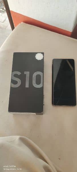 samsung s10  8 128 4