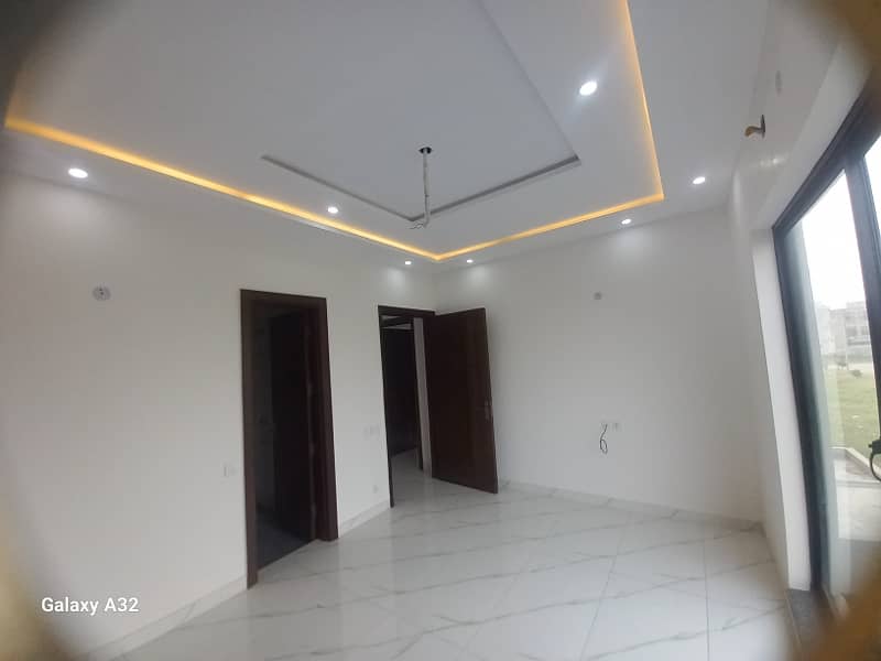 10 Marla Brand New Stylish House For Sale Available In Valencia Housing Society Lahore 0