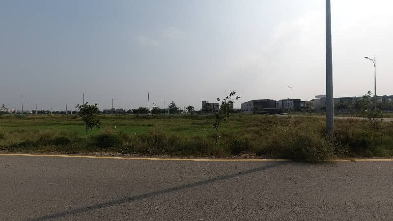 10 Marla Located Residential Plot In DHA Phase 7 - Overseas Enclave 20