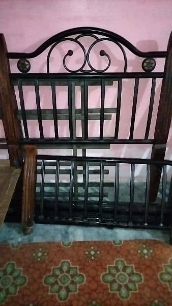 iron bed heavy gage 8