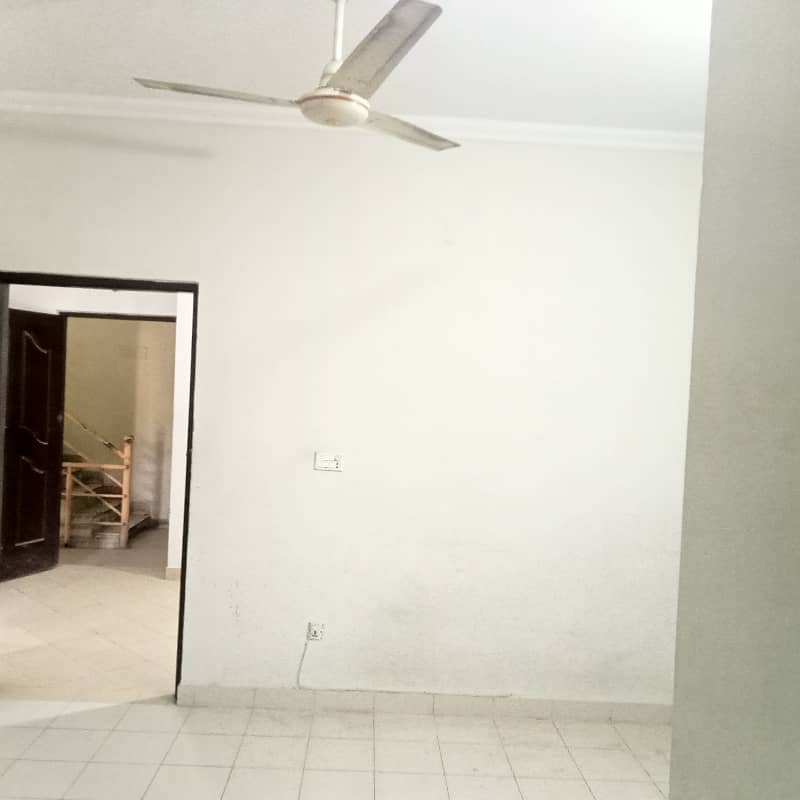 2 Bed Corner Flat For Sale In G-15 Islamabad 5