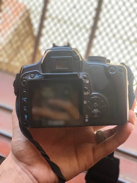 Canon 400D DSLR with Bag and Camera Lens. 1