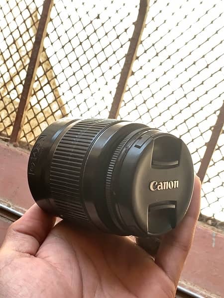 Canon 400D DSLR with Bag and Camera Lens. 4