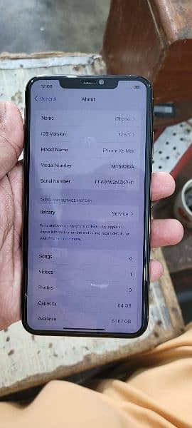 iphone Xs max approved 64gb 5