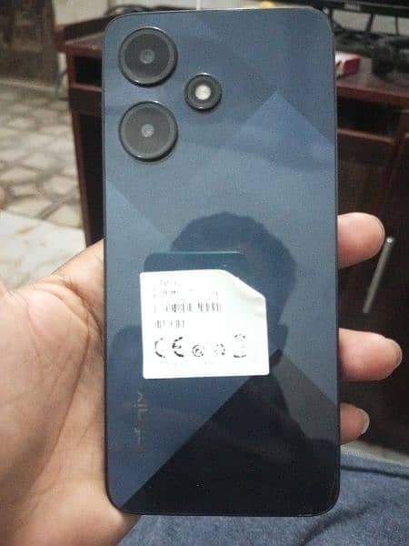 Infinix hot 30i 4