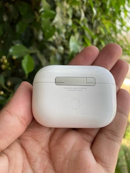 Apple Airpods pro 2nd generation (Type-C) 2