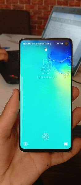 Samsung S10 8/128 punched 2