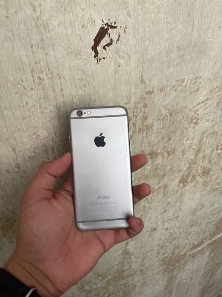 iPhone 6 finger ok pta approved urgent sale 2