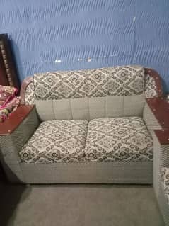 sofa set 3 2 1 gud condition urgent sale