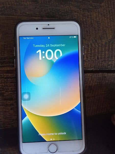 256 gb memory iphone 8 plus 10 by 9 condition 1