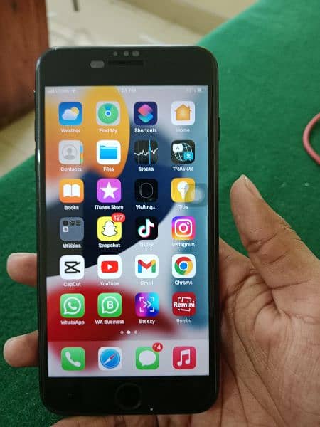 iphone 7plus 128GB matt black 1