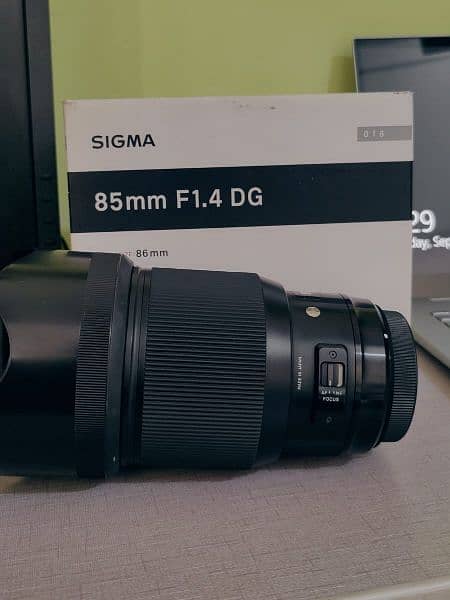 Sigma 85mm 1.4 DG for Canon 1