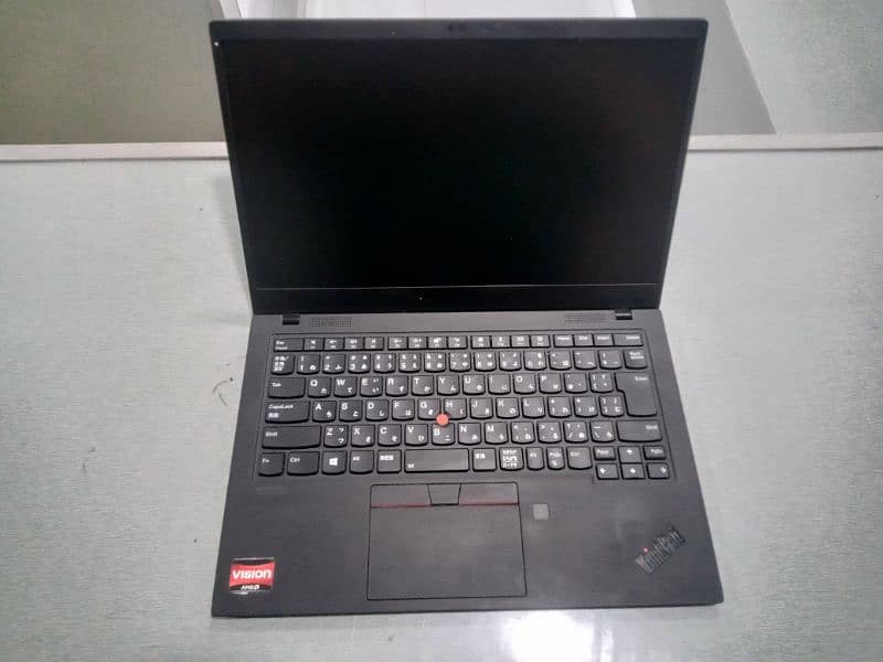 ThinkPad (X1 Carbon 8th Gen) -  Ci7 QuadCore 16GB 256 GB SSD 1