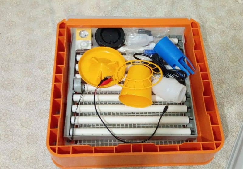 eggs bringing automatic machine 60 eggs capacity AC DC 1