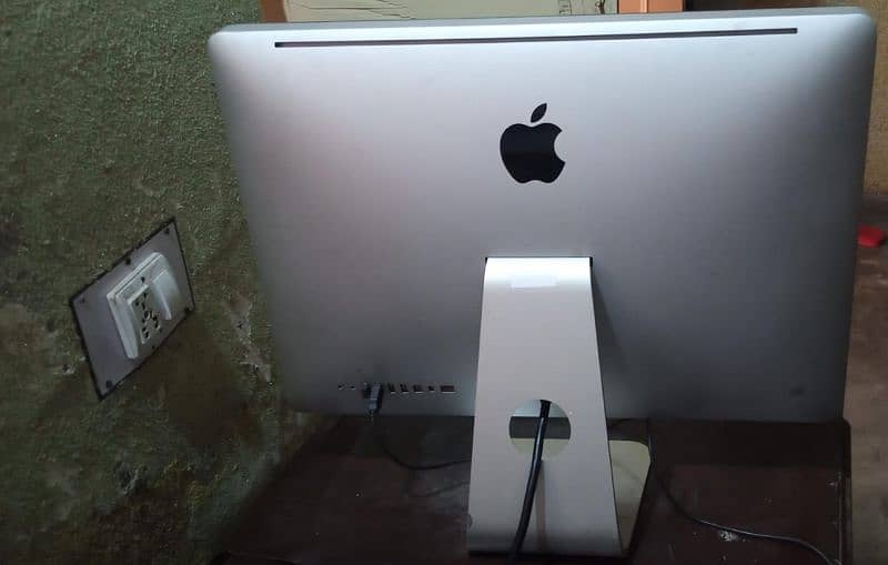 Apple iMac all in one PC for sale 1