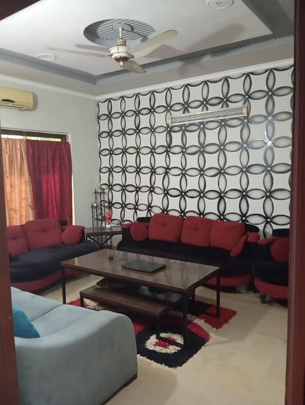 10 MARLA 2.5 STOREY HOUSE FOR SALE IN SHOKAT KHANAM ROAD LAHORE. 10