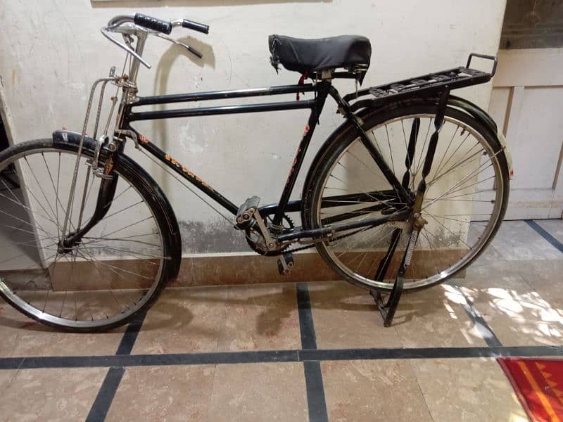 22 inch sohrab cycle in good condition new tyre tubes 3