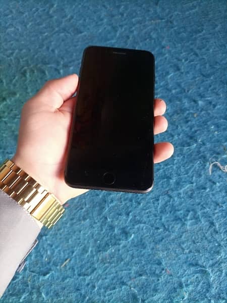 iPhone 8plus urgent sall non pta battery 100 64gb 1