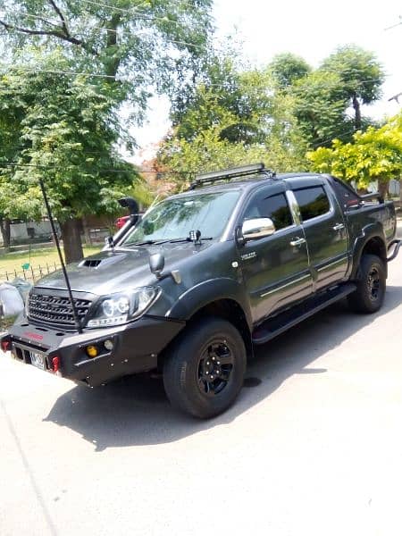 Toyota Hilux 2005 5