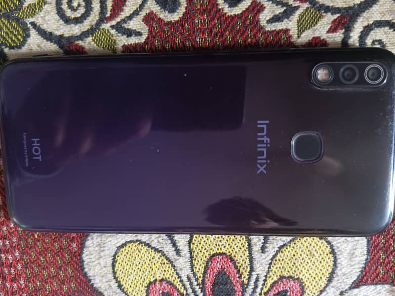 Infinix Hot 8 Lite 10/9.5 Condition 1