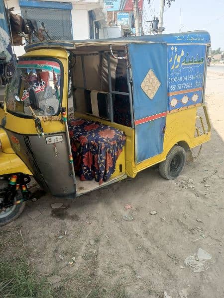 rozgaar 6seater rikshaw 2