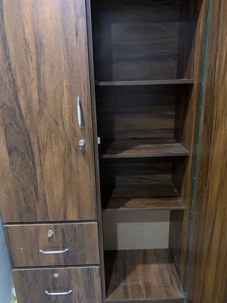 2 door wardrobe (almari) 2