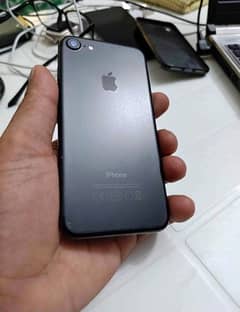 iPhone 7 128GB PTA Approved Urgent Sale 0