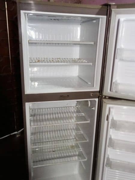 medium size fridge on condition 8