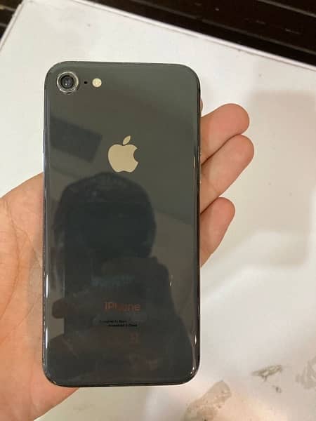 iPhone 8 Jv 64 gb 10 by 8 2