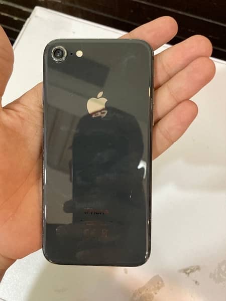 iPhone 8 Jv 64 gb 10 by 8 5