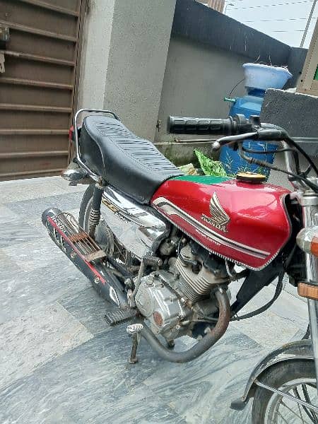 honda 125 Special Edition Self Start 1