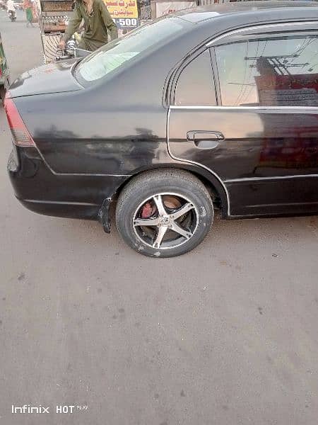 Honda Civic EXi 2005 3