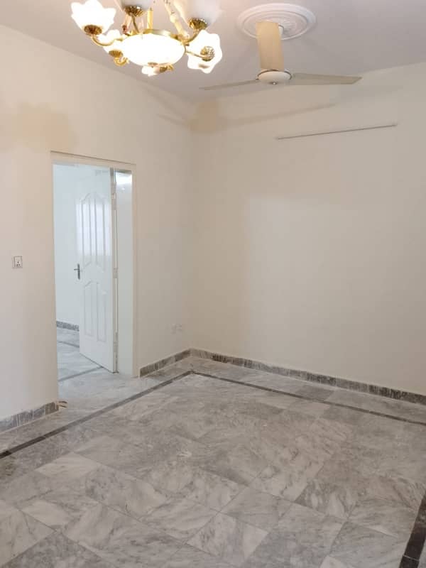 I. 8/4 Extension Flat Available For Rent Office And Bachelors 20