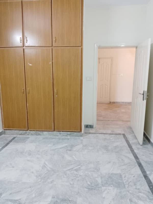 I. 8/4 Extension Flat Available For Rent Office And Bachelors 25