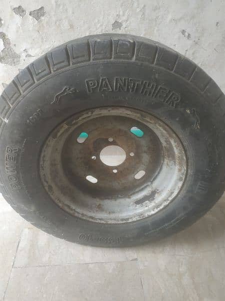 Raksha Ka tyre with rim for sale ha 2