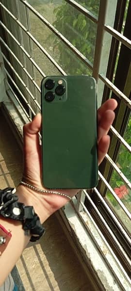 Iphone 11 pro midnight green 64 GB 2