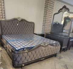 bed/bedset/kingsize double bed/wooden bedset /dressing table 0