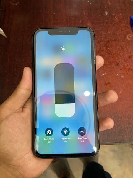 iPhone XR for sale 4