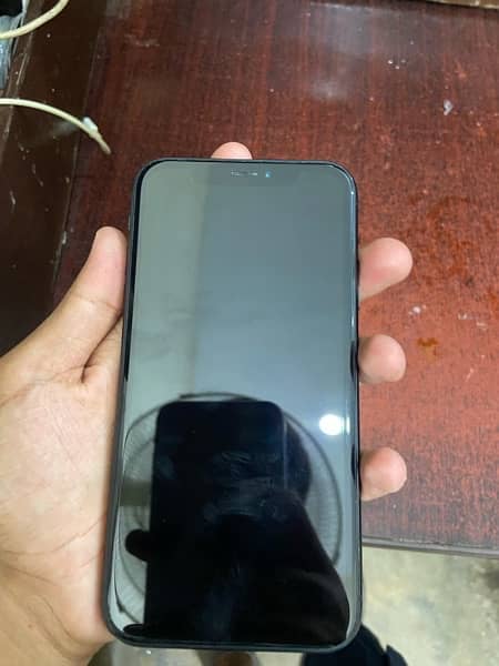 iPhone XR for sale 6